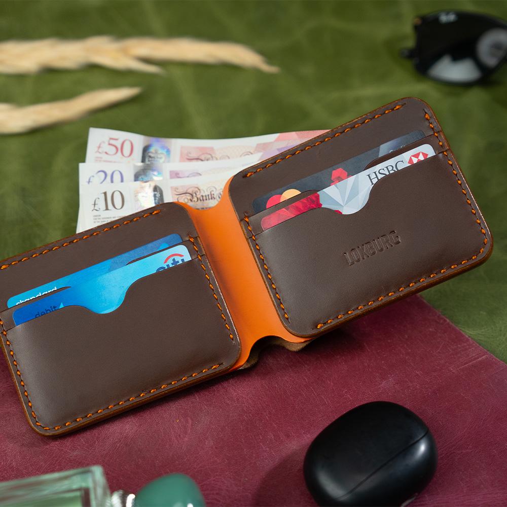 The Huntsman Bifold Classic