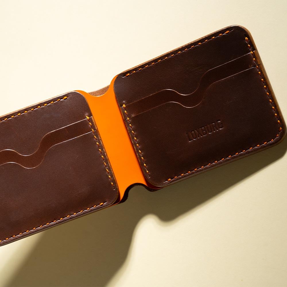 The Huntsman Bifold Classic